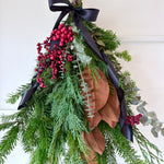 Load image into Gallery viewer, BERRY MERRY DOOR SWAG
